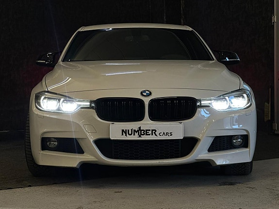 BMW 320 3 of 27