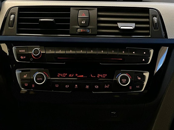BMW 320 26 of 27