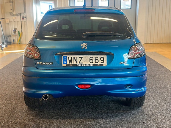 Peugeot 206 7 of 14