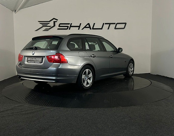 BMW 318 5 of 5