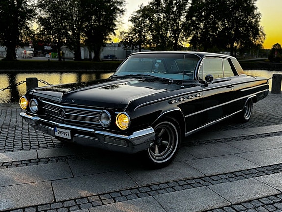Buick Electra 225