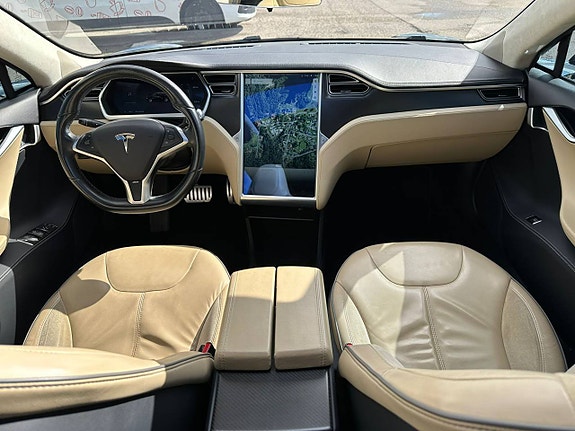 Tesla Model S 6 of 14