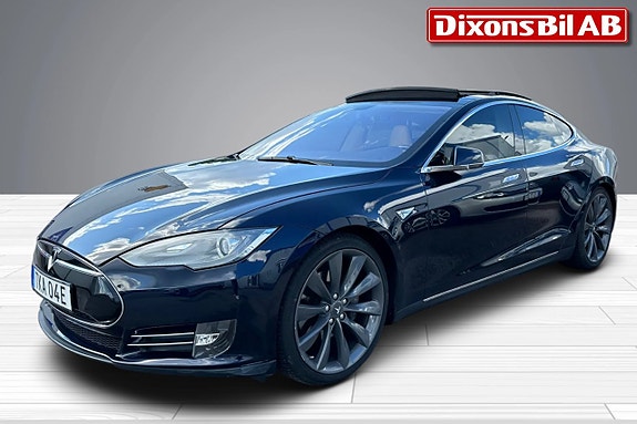 Tesla Model S 14 of 14