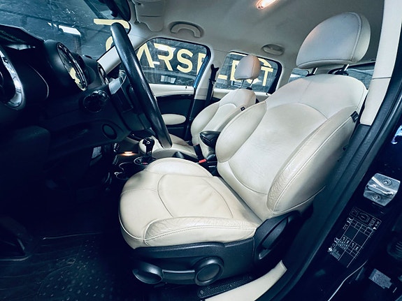MINI Countryman Cooper 10 of 21