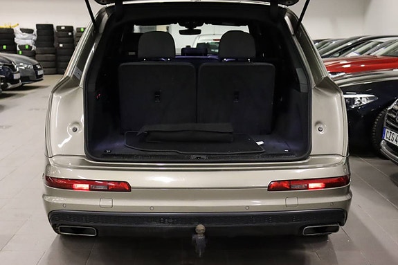 Audi Q7 18 of 26