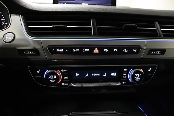 Audi Q7 13 of 26