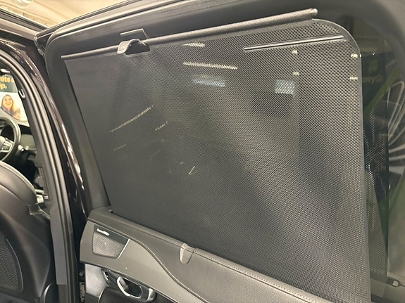 Volvo XC90 27 of 30