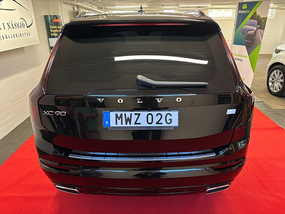 Volvo XC90 6 of 30