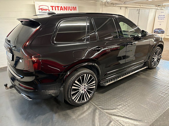 Volvo XC90 9 of 30