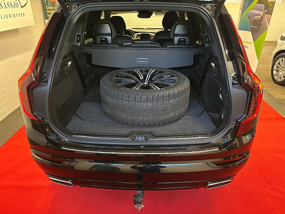 Volvo XC90 7 of 30
