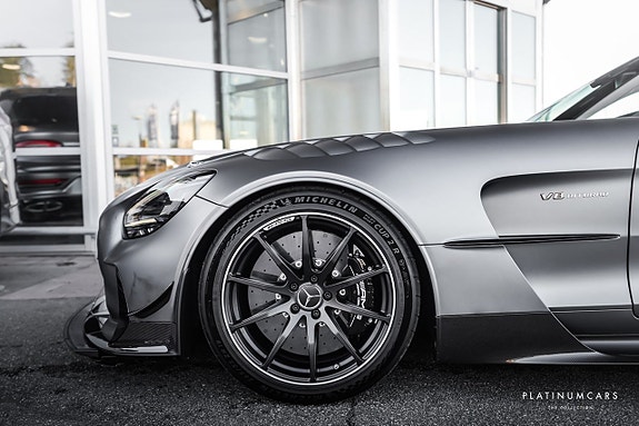 Mercedes-Benz AMG GT Black Series 5 of 5