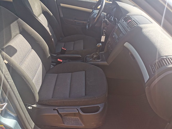 Skoda Octavia 9 of 11
