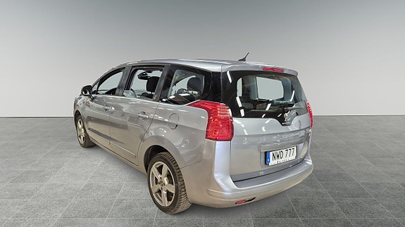 Peugeot 5008 7 of 17