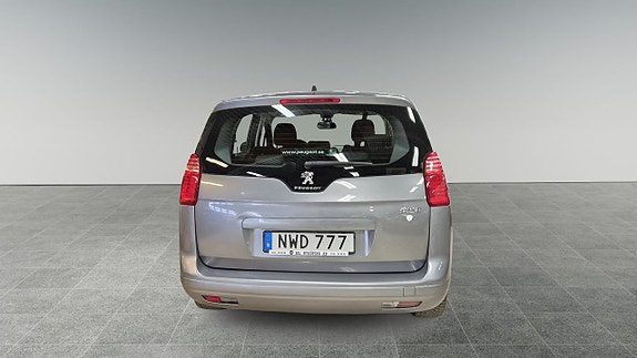 Peugeot 5008 6 of 17