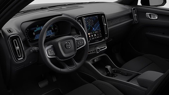 Volvo EX40 10 of 17