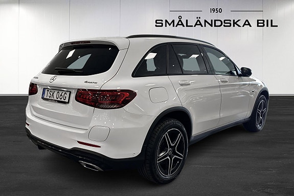 Mercedes-Benz GLC300 e 5 of 5