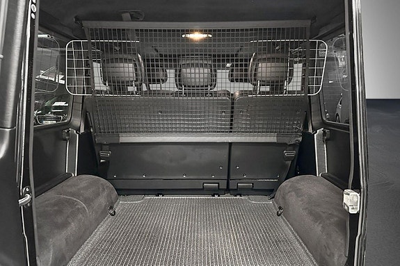 Mercedes-Benz G63 19 of 22