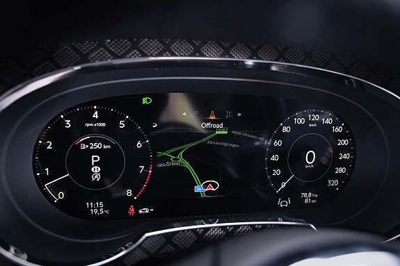 Bentley Bentayga 21 of 27