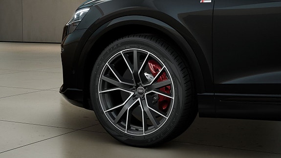 Audi Q8 5 of 11