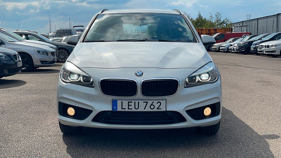 BMW 220d 2 of 26