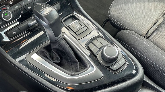 BMW 220d 20 of 26