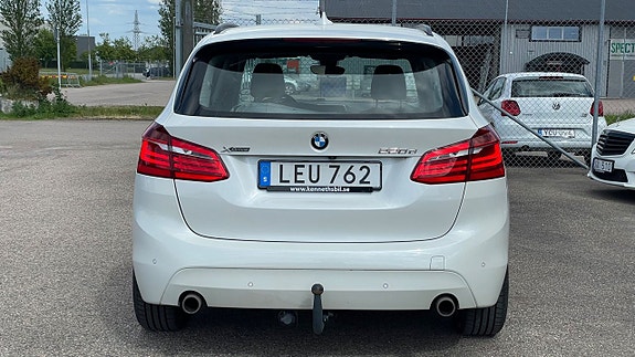BMW 220d 5 of 26