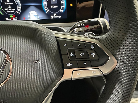Volkswagen Passat 9 of 20