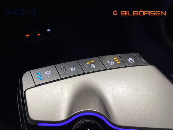 Kia EV6 15 of 16