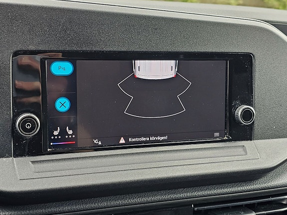Volkswagen Caddy Maxi 14 of 16