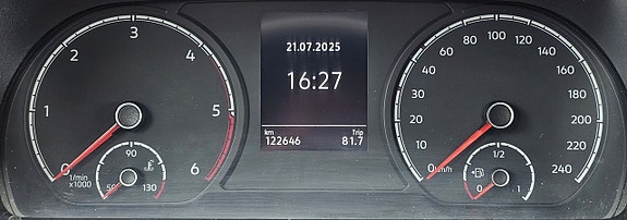 Volkswagen Caddy Maxi 12 of 16