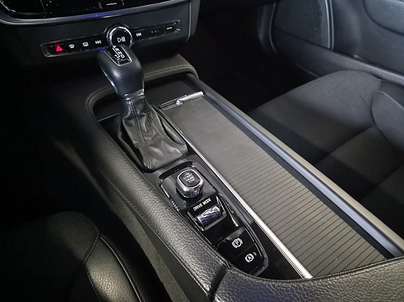 Volvo V90 14 of 19