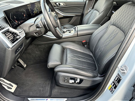 BMW X5 4 of 6