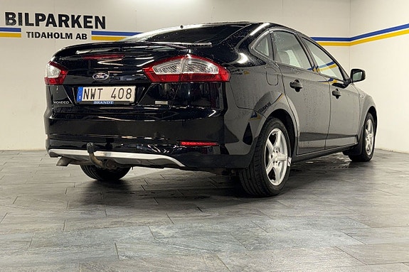 Ford Mondeo 3 of 5