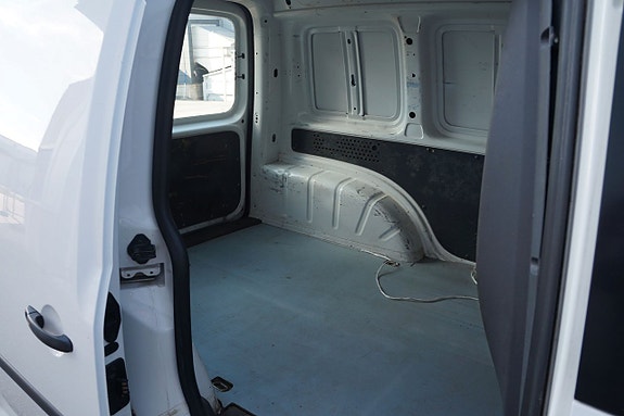 Volkswagen Caddy 12 of 14