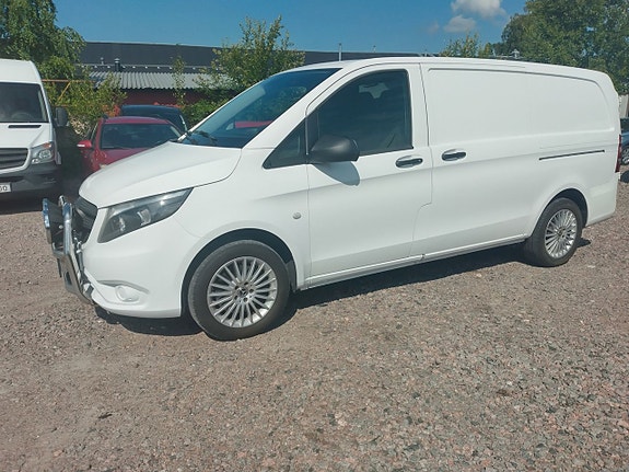 Mercedes-Benz Vito 116 2 of 5