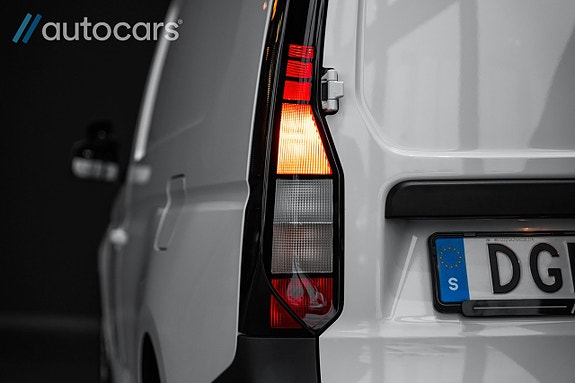 Volkswagen Caddy 10 of 27
