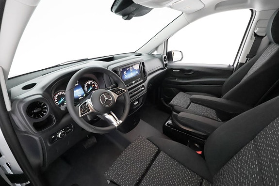 Mercedes-Benz eVito 112 11 of 23