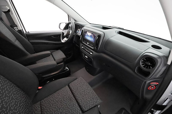 Mercedes-Benz eVito 112 13 of 23