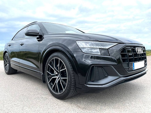 Audi Q8 4 of 8