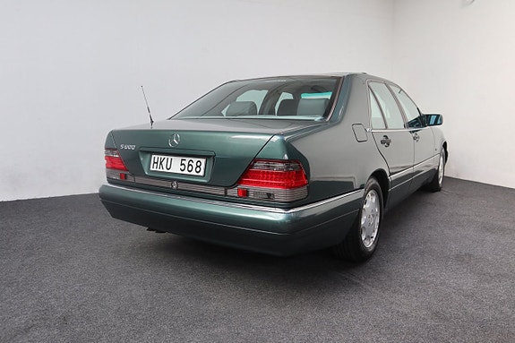 Mercedes-Benz S600 6 of 21