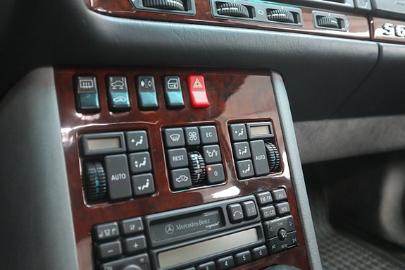 Mercedes-Benz S600 14 of 21