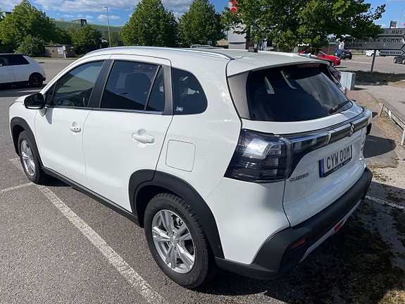 Suzuki S-Cross 4 of 4