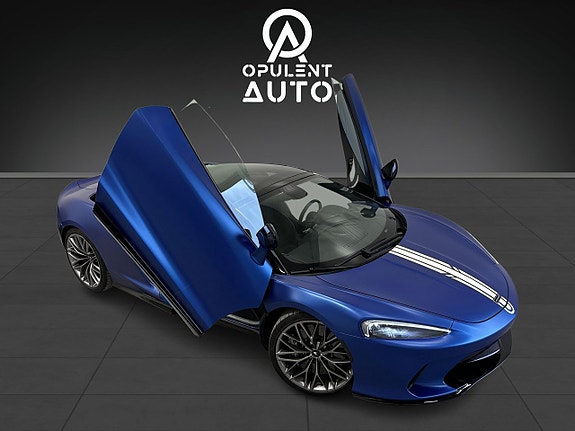 McLaren GT 24 of 30
