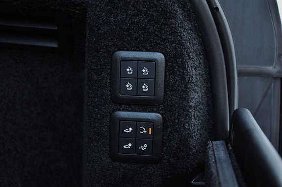 Land Rover Range Rover 23 of 25