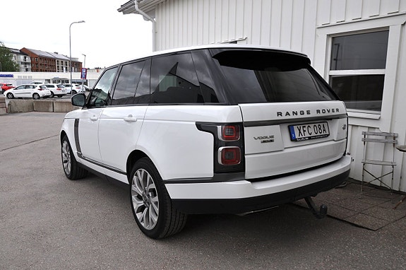 Land Rover Range Rover 4 of 5