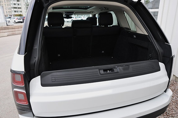 Land Rover Range Rover 21 of 25