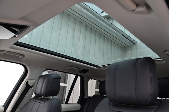 Land Rover Range Rover 20 of 25