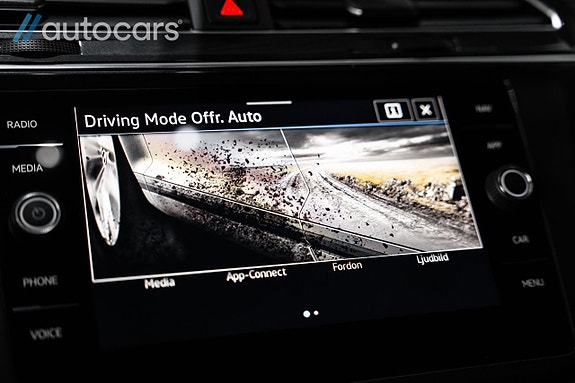 Volkswagen Tiguan Allspace 19 of 26
