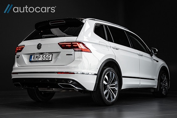 Volkswagen Tiguan Allspace 3 of 5