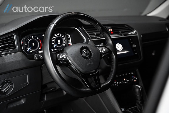 Volkswagen Tiguan Allspace 12 of 26